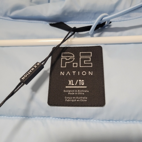 P.E NATION NWT EXPEDITION Jacket in summer sky size extra large - Picture 12 of 16